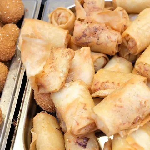 Small chops from Mimi Cakes and Events, Warri